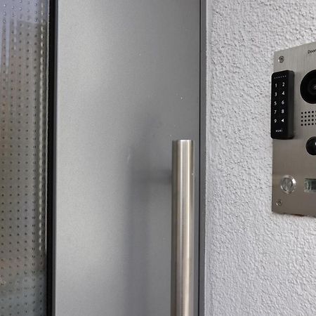 Modern Und Neu, Top Ausstattung Mit Kaffeevollautomat, 2X Netflix-Tv, Lueftungsanlage, Geschirrspueler Wallerfangen Eksteriør billede